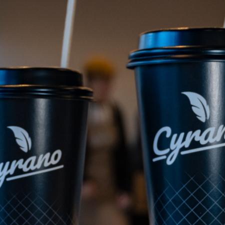 Cyrano París apuesta al café, el delivery y nuevas propuestas para la primavera