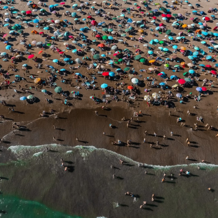 Balnearios de Necochea ya lanzaron la preventa y hay cautela por la próxima temporada