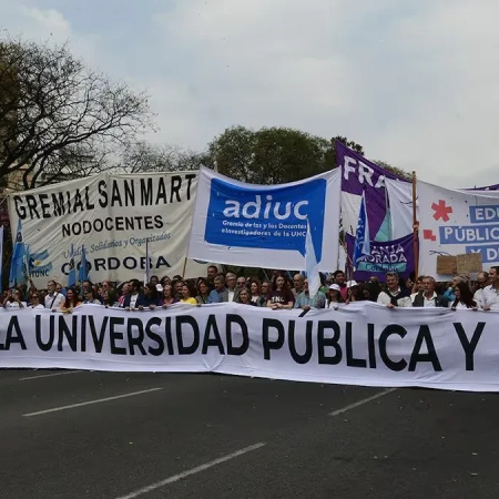 Paro docente :Gremios docentes y la UNICEN paran y marchan este jueves en Necochea y Quequén