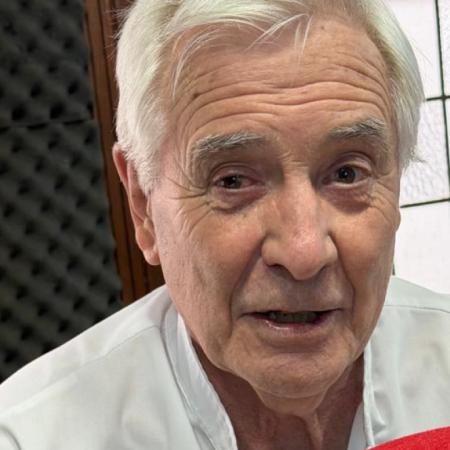 Daniel Poujol en Necochea: los desafíos de vivir más años y la necesidad de repensar el sistema de salud